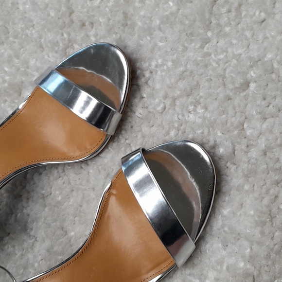 J CREW FACTORY SILVER/mirror  scrappy heels size 7.5 - Picture 3 of 16